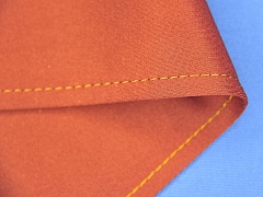 Прямой шов челночного стежка